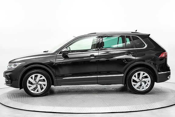 Volkswagen Tiguan 6 of 30