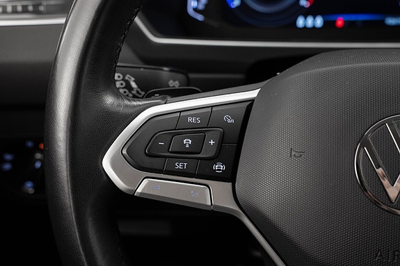 Volkswagen Tiguan 14 of 30