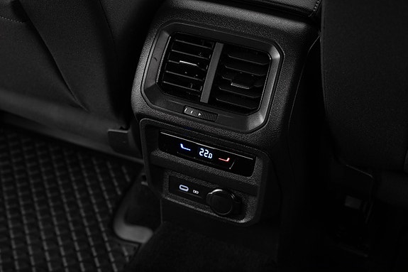 Volkswagen Tiguan 28 of 30