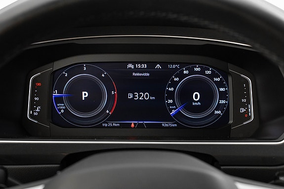 Volkswagen Tiguan 17 of 30