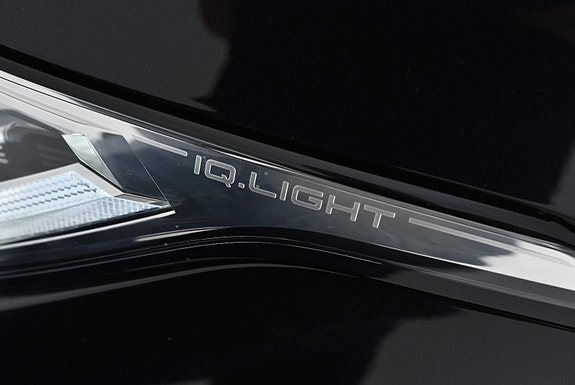 Volkswagen Tiguan 7 of 30