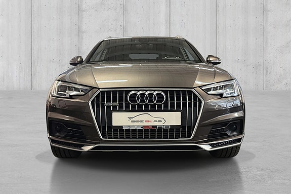 Audi A4 allroad 2 of 26