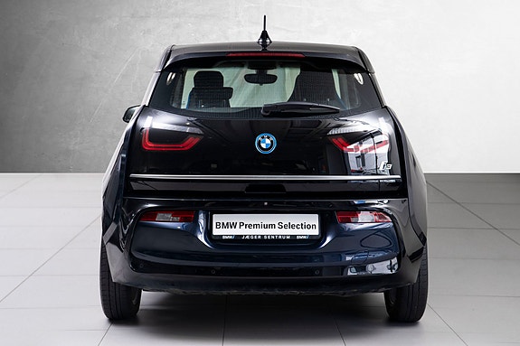 BMW i3 9 of 26