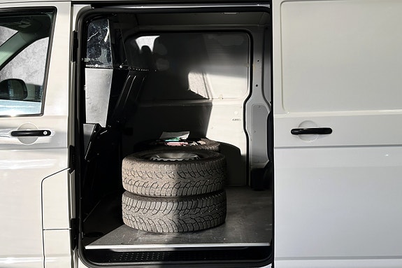 Volkswagen Transporter 20 of 30