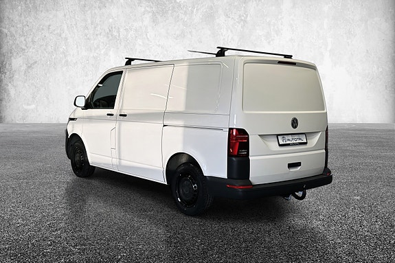Volkswagen Transporter 9 of 30