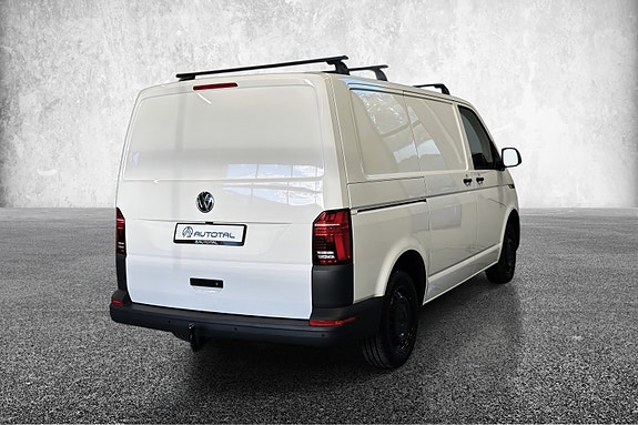 Volkswagen Transporter 11 of 30
