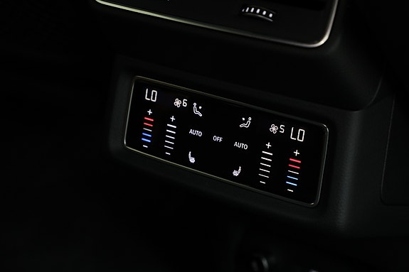 Audi e-tron 15 of 30