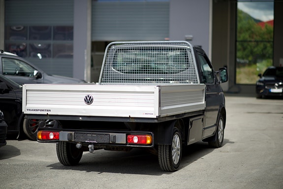 Volkswagen Transporter 12 of 30