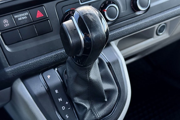 Volkswagen Transporter 22 of 30