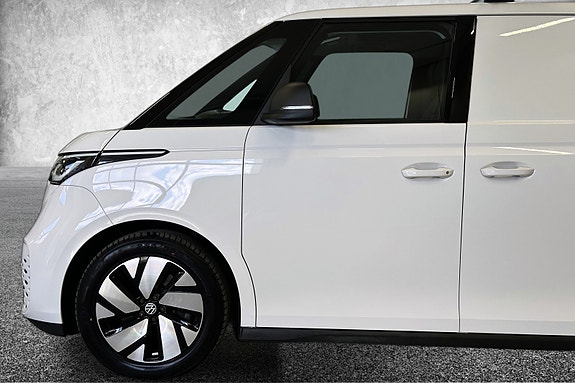 Volkswagen ID. Buzz 5 of 30