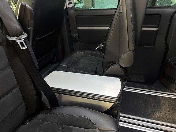 Volkswagen Multivan 23 of 27