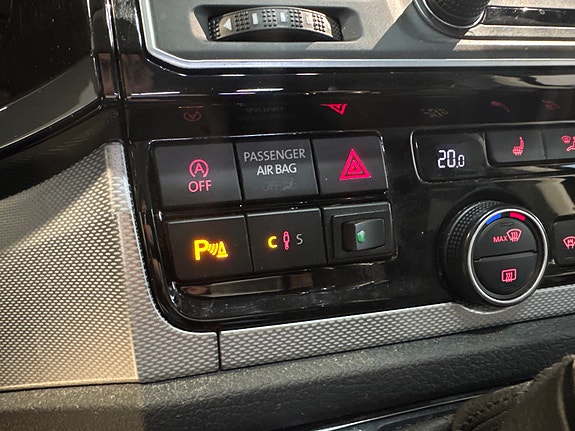 Volkswagen Multivan 17 of 27