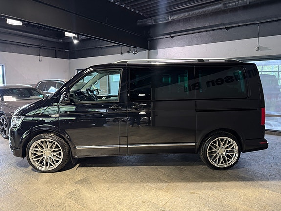 Volkswagen Multivan 7 of 27