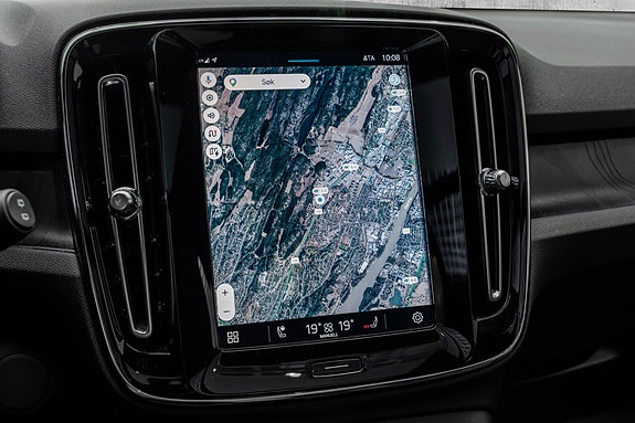 Volvo XC40 22 of 30