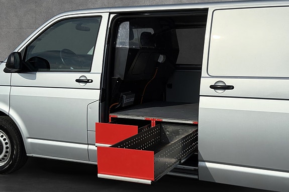 Volkswagen Transporter 19 of 30