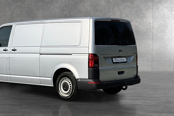 Volkswagen Transporter 11 of 30