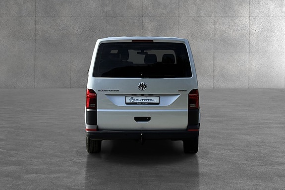 Volkswagen Transporter 12 of 30