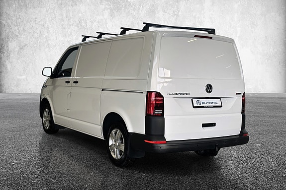 Volkswagen Transporter 12 of 30