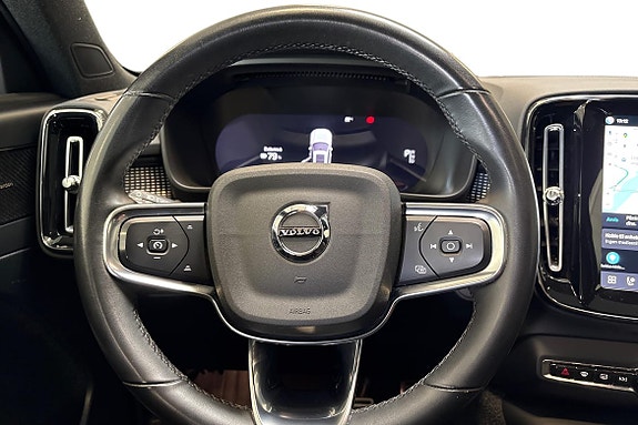 Volvo XC40 19 of 24