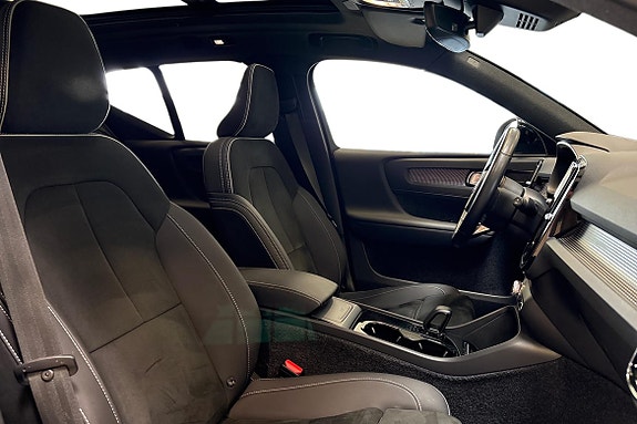 Volvo XC40 23 of 24