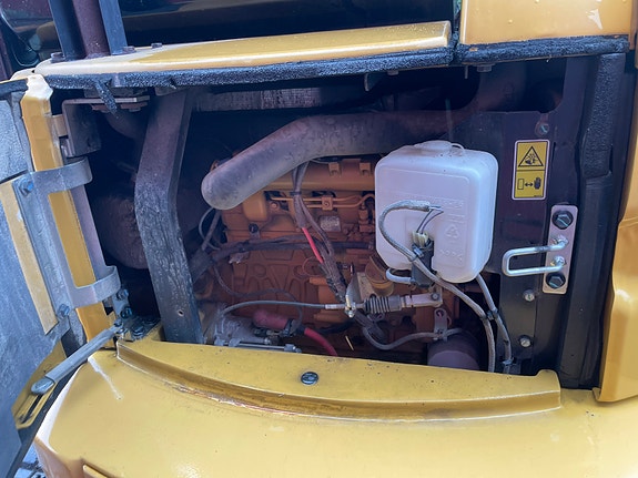 Cat 305.5 E2 18 of 25