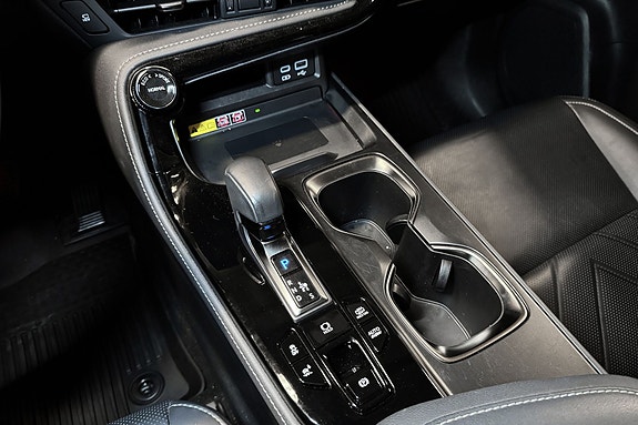Lexus NX450h 17 of 20