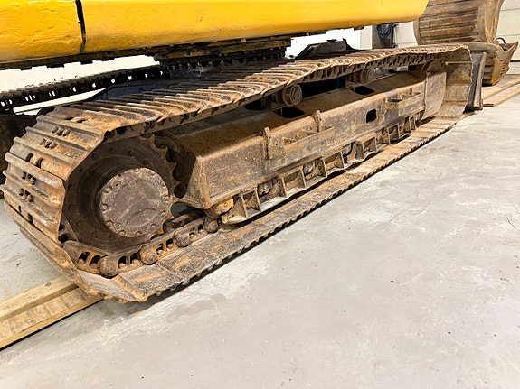 Cat 312 C 13 of 24