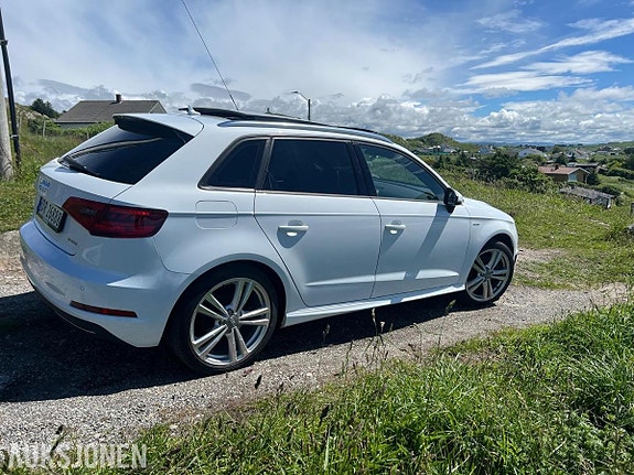 Audi A3 6 of 12