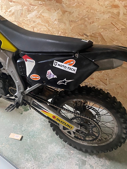 Suzuki Rmz 450 3 of 7