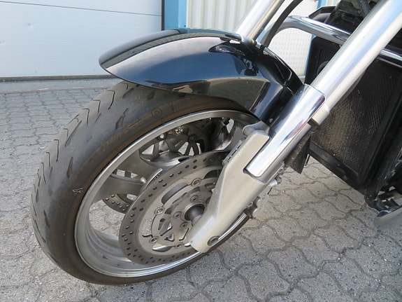 Kawasaki VN 1600 Mean Streak 13 of 22