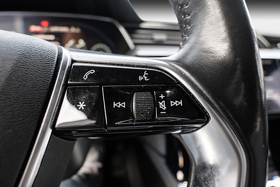 Audi e-tron Sportback 21 of 30