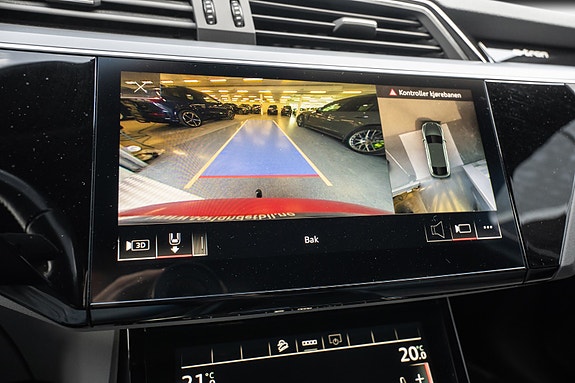 Audi e-tron Sportback 14 of 30
