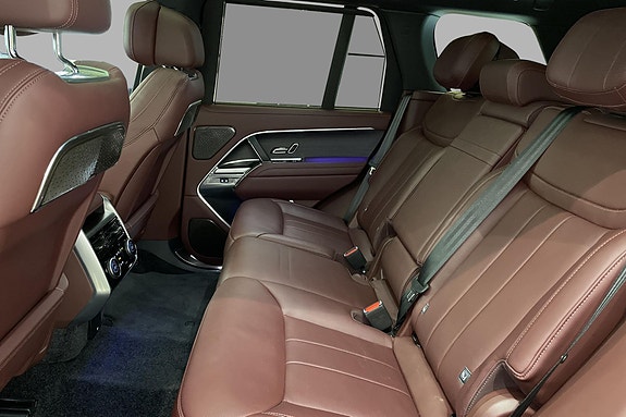 Land Rover Range Rover 16 of 21