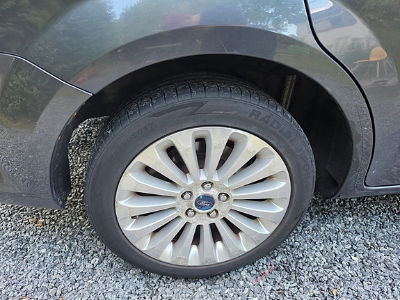 Ford Mondeo 6 of 15