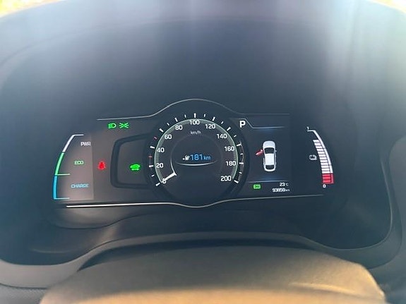 Hyundai IONIQ 9 of 15