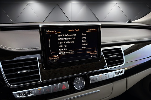 Audi S8 26 of 30