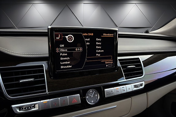 Audi S8 28 of 30