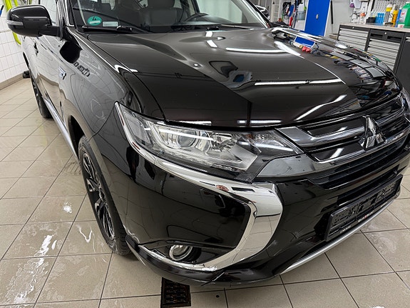 Mitsubishi Outlander 7 of 30