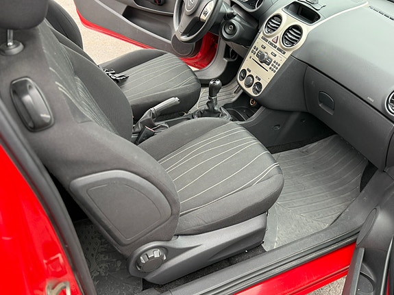 Opel Corsa 9 of 11