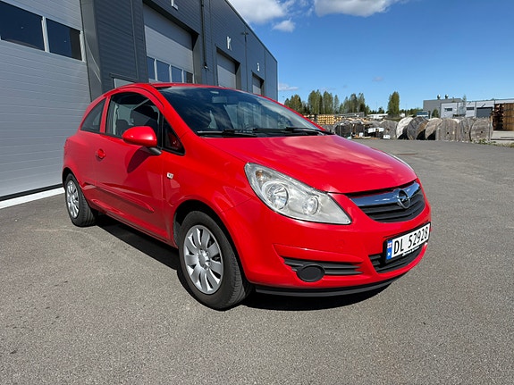 Opel Corsa 2 of 11