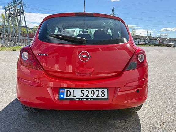 Opel Corsa 4 of 11