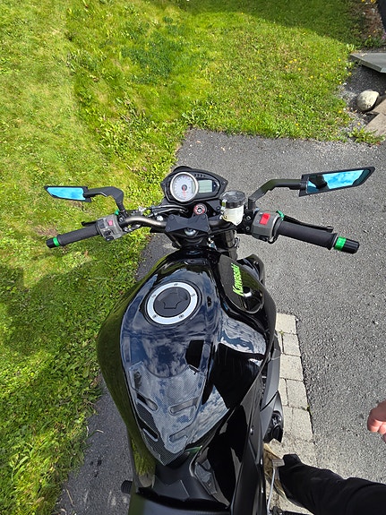 Kawasaki Z 750 8 of 14