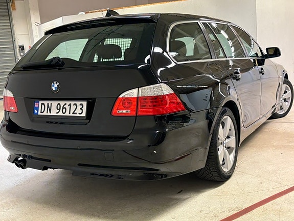 BMW 525i 9 of 30
