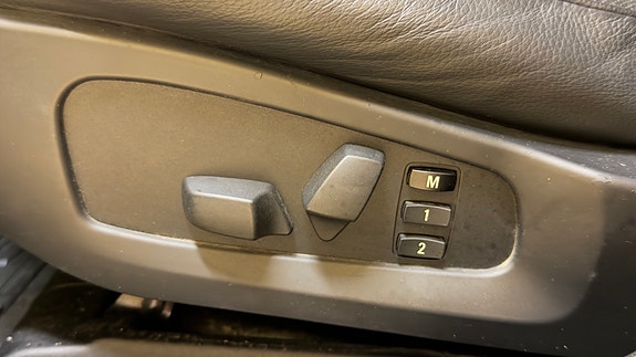 BMW 525i 17 of 30