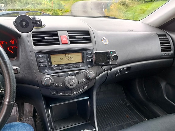 Honda Accord 7 of 12