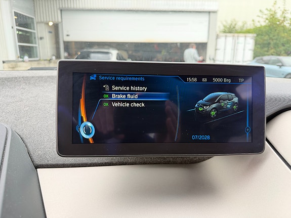BMW i3 27 of 30