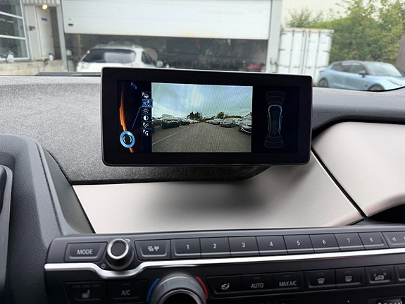 BMW i3 22 of 30