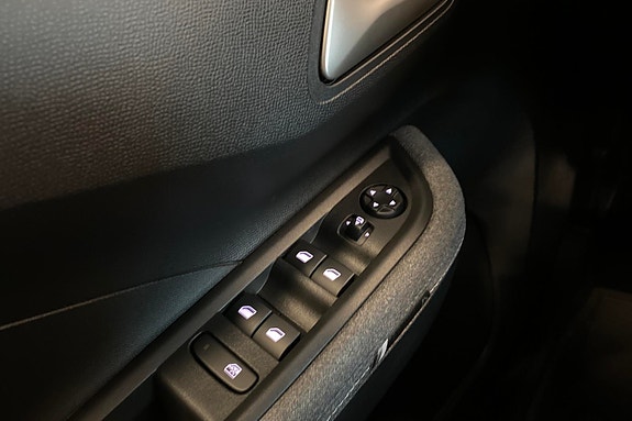 Opel Frontera 17 of 24