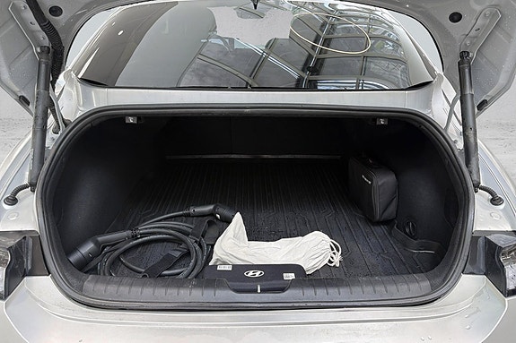 Hyundai Ioniq 6 18 of 30