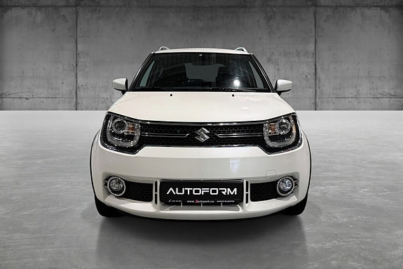 Suzuki Ignis 2 of 23
